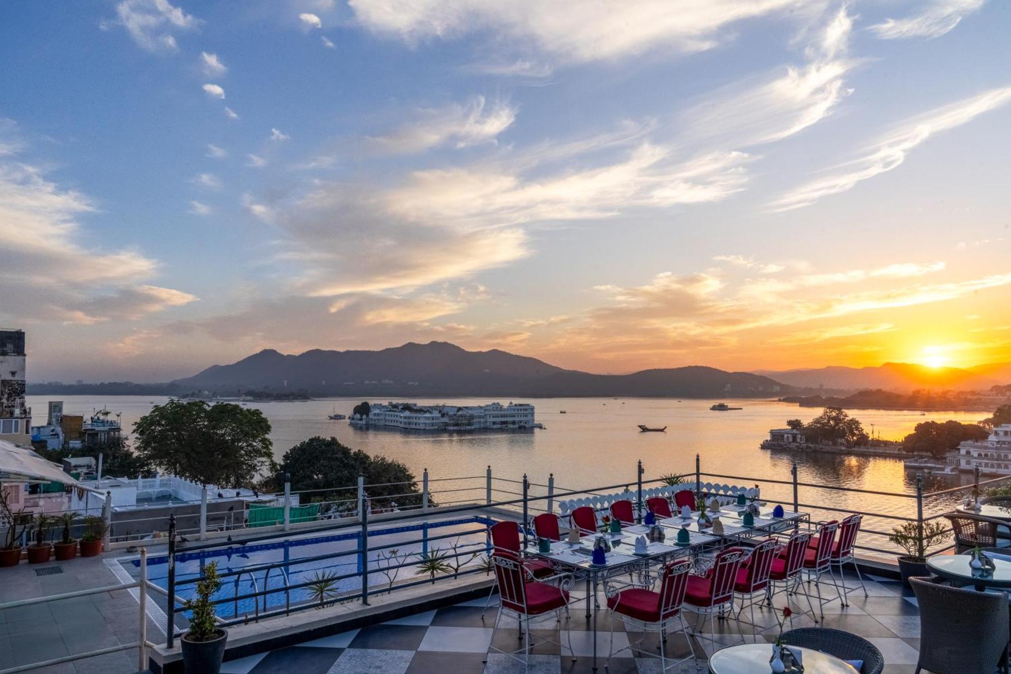 Udaigarh - Udaipur Hotel Exterior foto