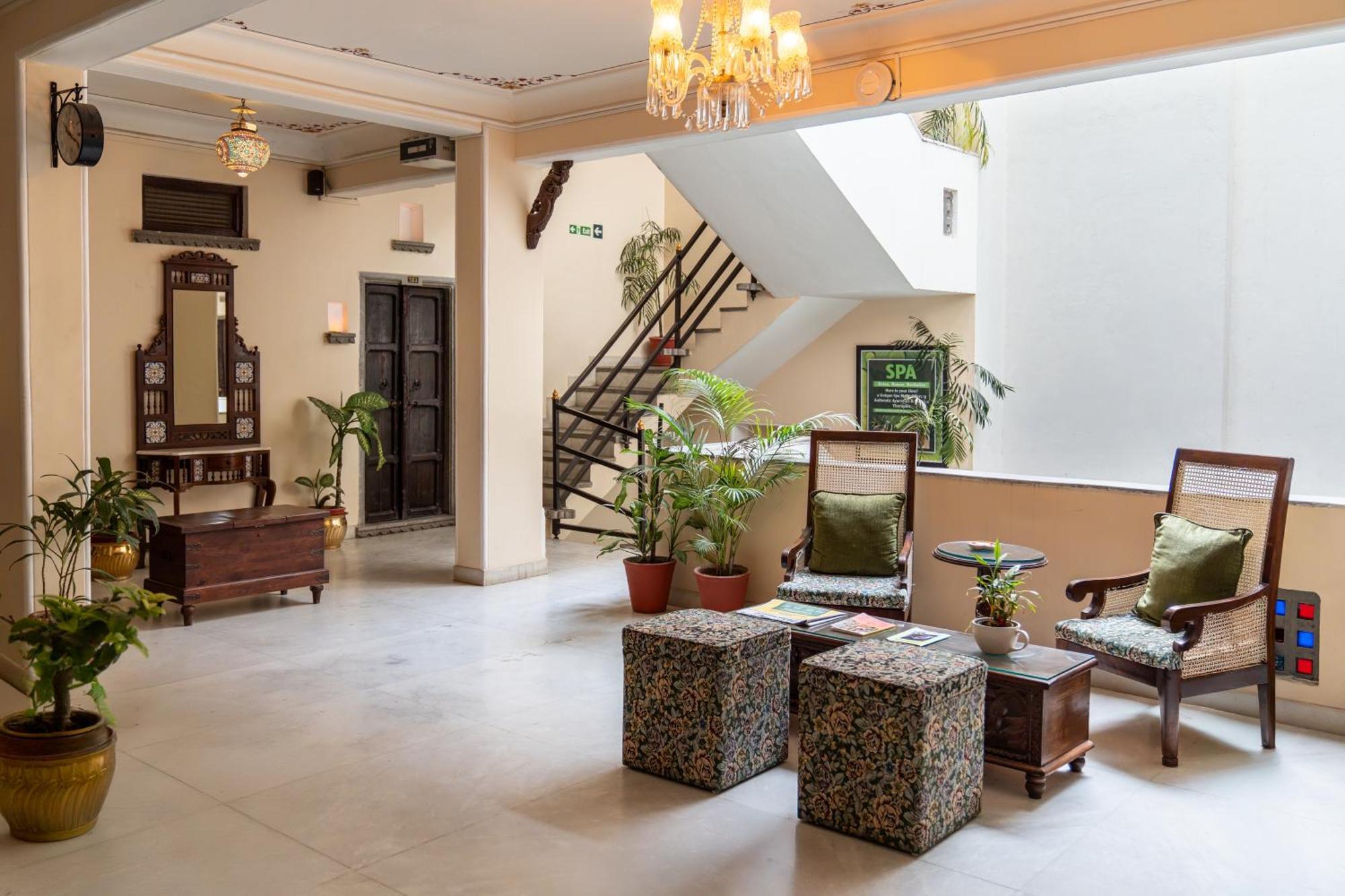 Udaigarh - Udaipur Hotel Exterior foto