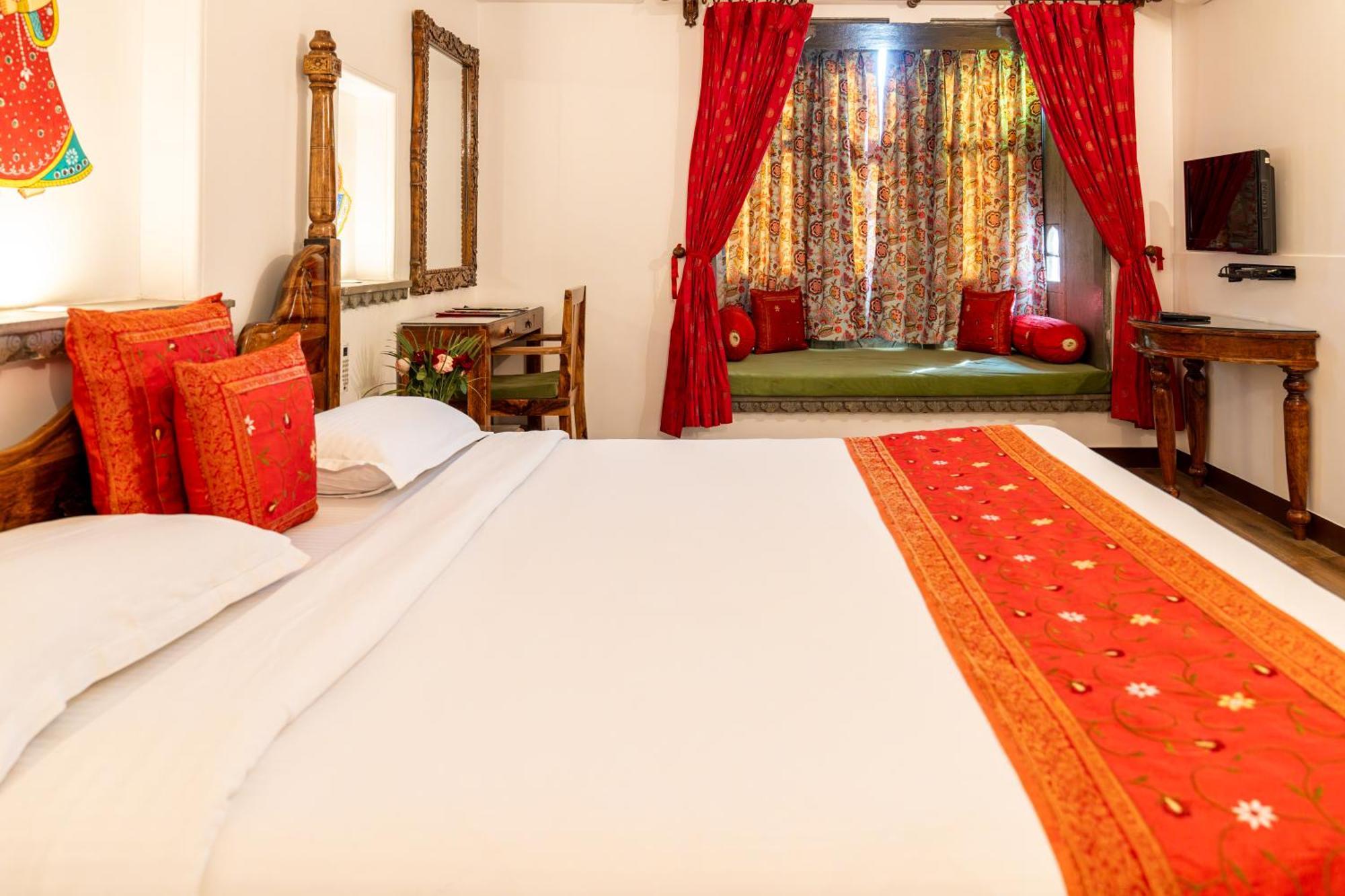 Udaigarh - Udaipur Hotel Exterior foto