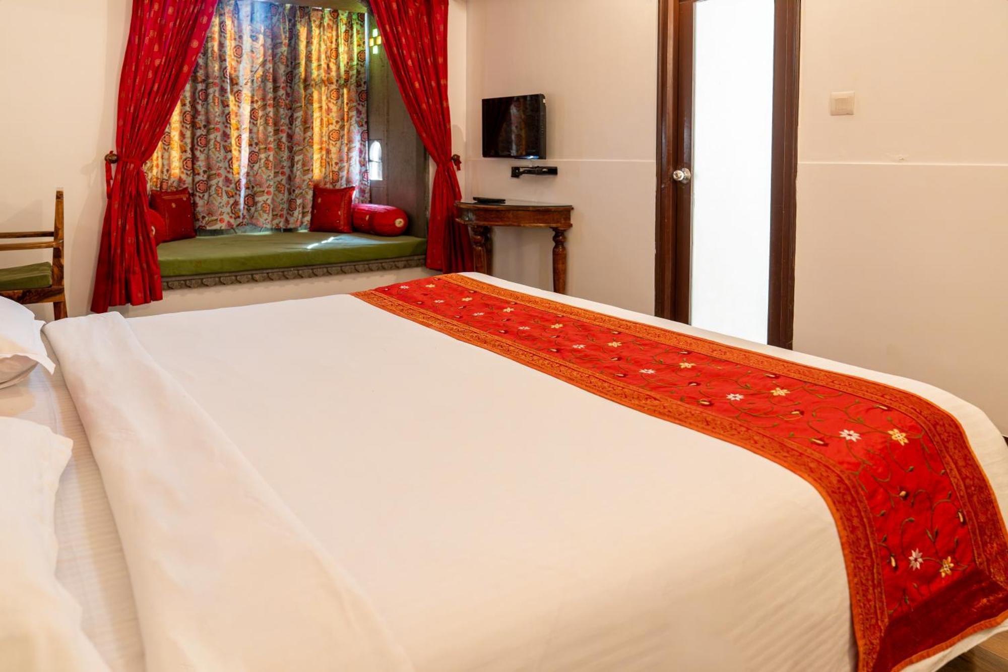 Udaigarh - Udaipur Hotel Exterior foto